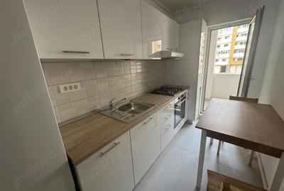 Garsonieră decomandată în Central - 2