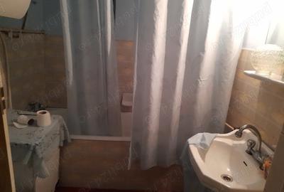 Casă cu 3 camere în Pucioasa - 9