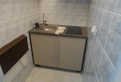 Garsonieră decomandată în Țiglina 1 - 4