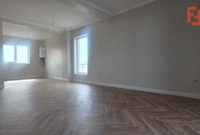 Duplex cu 4 camere cu Canalizare în Moșnița Nouă - 3