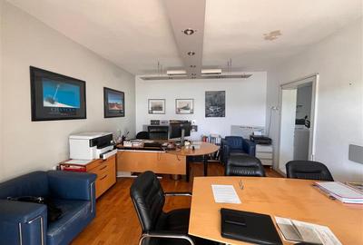 Casă cu 7 camere cu Teren 820 Mp în Central - 36