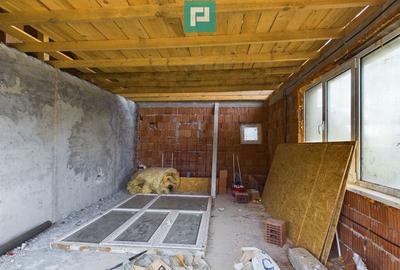 Casă cu 3 camere cu Teren 1393 Mp în 6 Vânători - 2