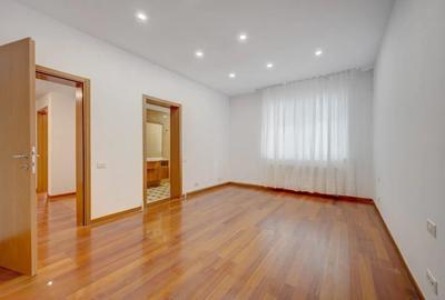 Apartament - 4 camere- parcare subterna- zona Primaverii - 4