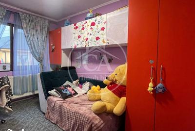 Casă cu 7 camere cu Teren 267 Mp în Nufărul - 7