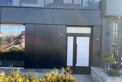 Spațiu comercial, de 75 mp, în Central - 2