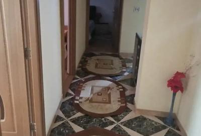 Inchiriez apartament 3 camere - 6