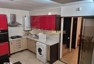 Casă cu 4 camere cu Canalizare în Central - 7