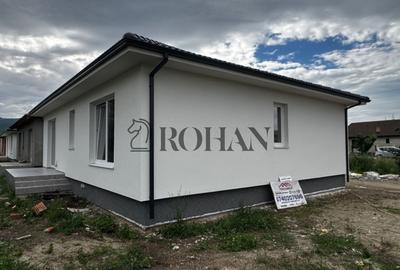 Casă individuală cu 3 camere cu Canalizare în Ampoi 3 - 5