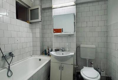 AV665 Apartament 3 camere, decomandat, centrala, zona DACIA - 3