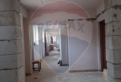 Spațiu comercial, de 2,000 mp, în Păniceni - 11