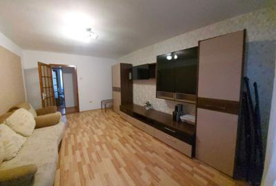 Apartament cu 2 camere decomandat în Central - 2