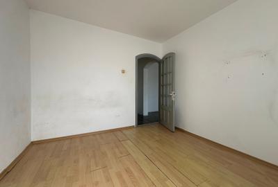 Apartament cu 3 camere semidecomandat în Alecu Russo - 7
