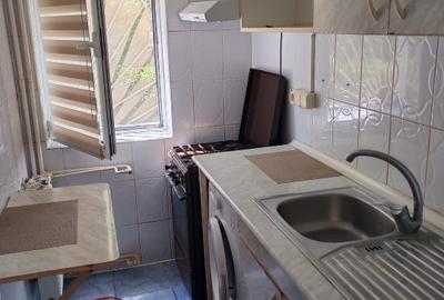 Vând Ap  2 camere Ploiești Vest - 3