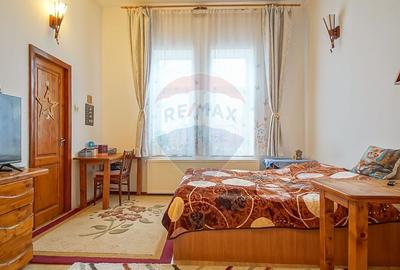 Garsonieră semidecomandată, mobilată în Centrul Istoric - 9