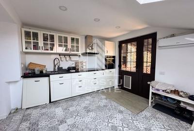 Casa individuala | 9 camere | 295mp utili | Teren 832mp | Girocului - 13