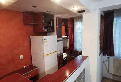 Inchiriez apartament cu o camera - 9