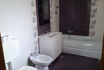Apartament cu 3 camere în Craiovei - 3