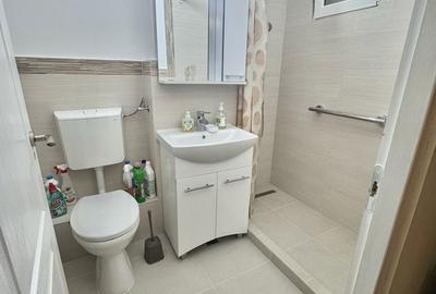 Apartament cu 3 camere decomandat în Cetății - 7