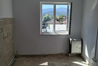 Garsonieră în Bartolomeu