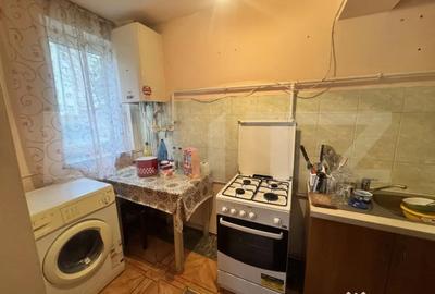 Apartament cu 3 camere decomandat în Porolissum - 4