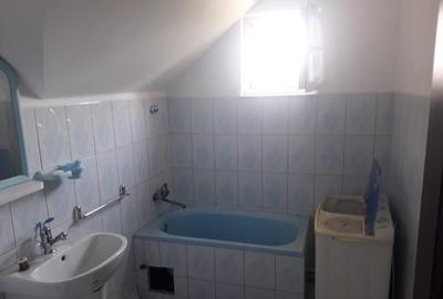 Inchiriez Casa, Zona Gara Veche, Piatra Neamt, 5 camere + bucatarie - 11