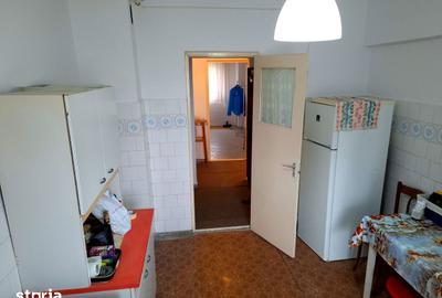 Apartament cu 3 camere decomandat în Central - 9