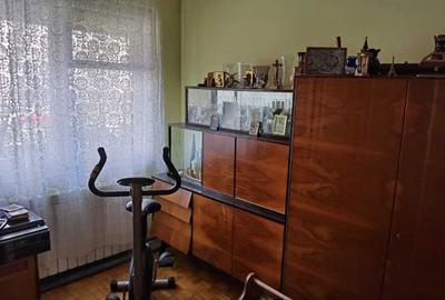 Apartament cu 3 camere semidecomandat în Central - 5