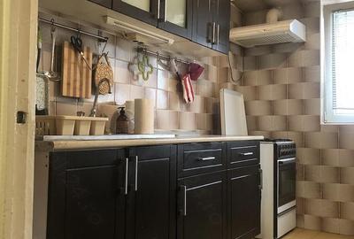 Apartament cu 2 camere semidecomandat, mobilat în Tineretului