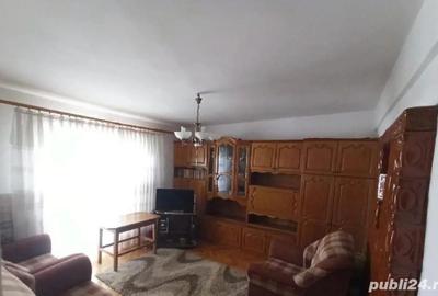 Apartament de vanzare - 1