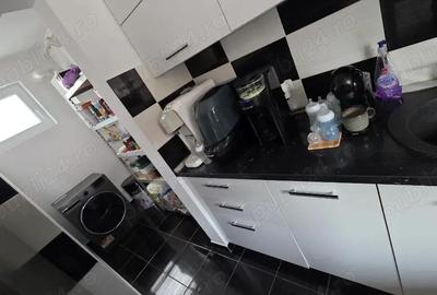 Casă cu 4 camere cu Teren 250 Mp în Central - 9