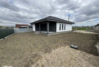 Casă cu 3 camere cu Teren 450 Mp în Lazuri - 12