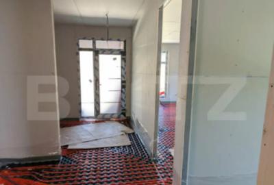 Casă cu 4 camere cu Teren 530 Mp în Central - 12