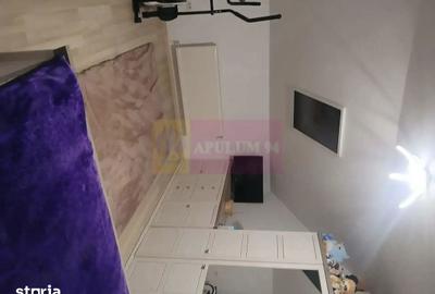 Casă cu 5 camere cu Canalizare în Central - 2