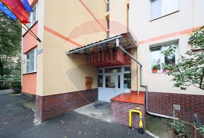Apartament cu 2 camere, Tractorul! - 17