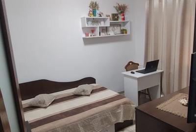 De vânzare – Apartament 3 camere decomandat – Micro 20, Bld. Dunărea - 3