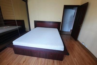 Apartament cu 3 camere decomandat, mobilat în Sebastian - 11