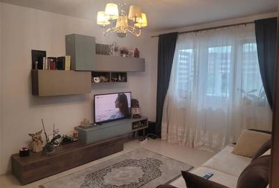 Apartament cu 3 camere semidecomandat, mobilat în Orizont - 2