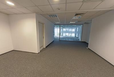 Spatii SAD pentru activitati diverse - zona centrala - 11