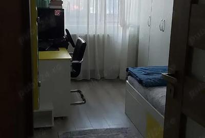 Apartament cu 5 camere decomandat în Florești - 1