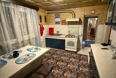 Casă cu 8 camere cu Teren 750 Mp în Central - 14