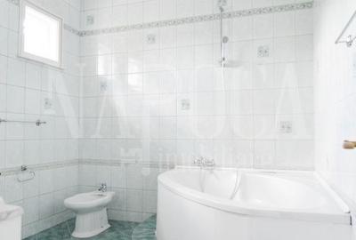 Casă individuală cu 11 camere cu Canalizare în Zorilor - 15