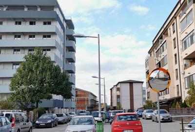 Grasoniera, libera de la 01.02, Fortuna, Smaraldului. Rond Cristalului - 2