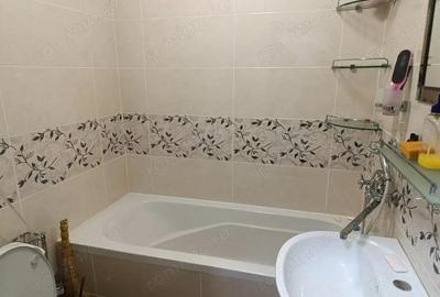 Garsonieră în Titan