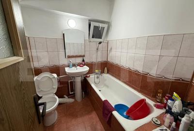Apartament de 4 camere, 2 bai si 2 balcoane, 92 mp totali, zona Dacia - 9