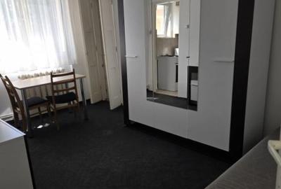 Garsoniera de vanzare, etaj 2