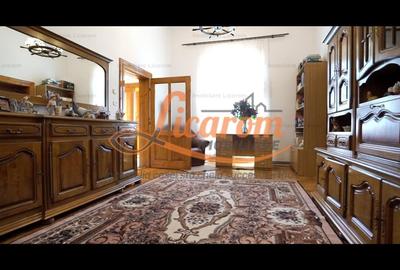 Casă individuală cu 6 camere decomandat cu Canalizare în Stupini - 12