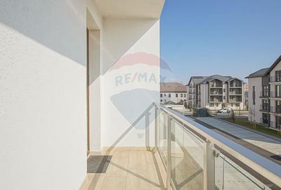 Apartament cu 2 camere decomandat, mobilat în Tractorul - 19