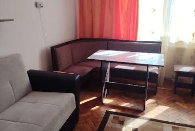 Apartament cu 2 camere decomandat în Gojdu - 2