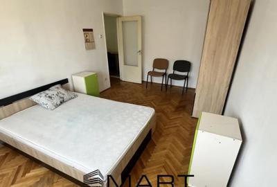 Apartament cu 4 camere decomandat, mobilat în Vasile Aaron - 1