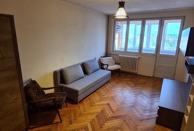 Apartament cu 2 camere decomandat, mobilat în Cetății
